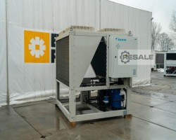 Maschine: DAIKIN EWYQ080 DAYN 77 kW 87 kW Chiller