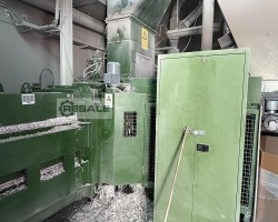 Maschine: BAUER 300 Ballenpressen