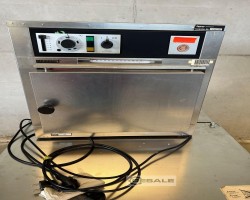 Maschine: MEMMERT U 10 Wärmeschrank