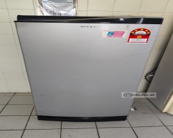 Maschine: TOSHIBA GR-S187 Kühlschränke