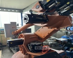Maschine: KUKA KR30L15/2 SerNr. 736042 - KRC2 Industrieroboter
