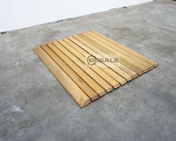 Maschine:   Sicherheits - Holzlaufroste