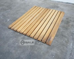 Maschine:   Sicherheits - Holzlaufrosteu