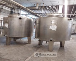 Maschine: STICH 1.821 Liter Lagertank  isoliert