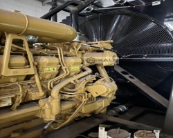 Maschine: CATERPILLAR 3516B Dieselgeneratoren
