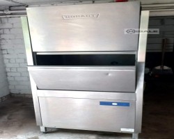 Maschine: HOBART UXS-10NB Haubenspülmaschine / Kistenwaschanlage