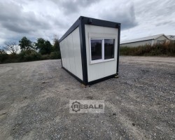 Maschine:   Büro-Container