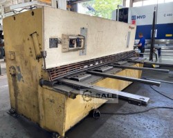 Maschine: BEYELER CP 4100x10 Blechscheren