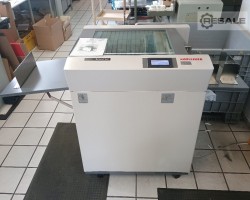 Maschine: UCHIDA AeroCut Cutter Creaser Papierschneider