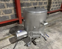 Maschine: BAYHA + STRACKBEIN 120F Kochkessel