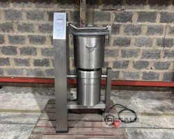 Maschine: ROBOT COUPE R45 Vertikaler Schneidermischer