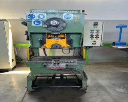 Maschine: D+E GAMEI OBR-40