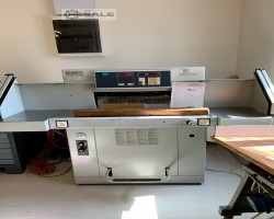 Maschine: EBA Multicut 10/550 CNC Papierschneider