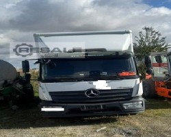Maschine: MERCEDES-BENZ Atego 1223 L 