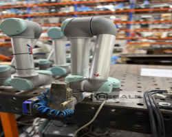 Maschine: UNIVERSAL ROBOTS UR5 Industrieroboter