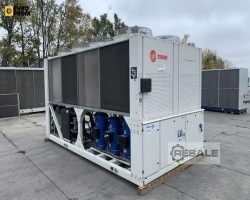 Maschine: TRANE CGAM140 SE CPCT 380.9 KW Chiller