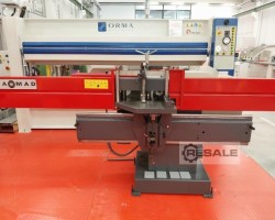 Maschine: SAOMAD UT 4 Spindel-Zapfmaschine für Türen und Fenster