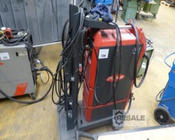 Maschine: FRONIUS IWAVE 300I AC/DC Schweissgeräte