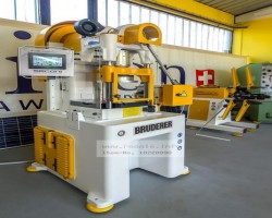 Maschine: BRUDERER  Schnelläuferpressen