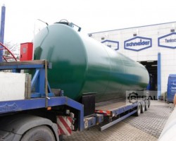 Maschine:   Stahltank mit Kunststoffinnenhülle für AHL / ASL