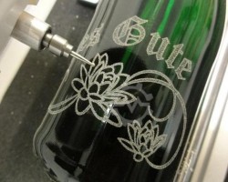 Maschine: CNC-STEP High-Z/S-400T + GranitoGrav Graviermaschine Glas & Stein