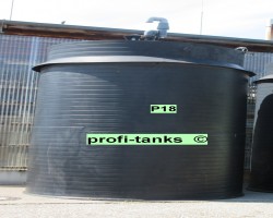 Maschine:   P18 PE-Tank 30.000 L Kunststofftank