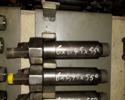 Maschine: DEUTZ 545 Einspritzdüse