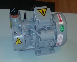 Maschine: DVP LB.4 / LC.4 4m³/h Oel-Drehschieber kleine Vakuumpumpe