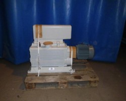 Maschine: LEYBOLD E 250 Sperrschieber Vakuumpumpe
