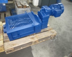 Maschine: MERCODOR ZM 44 Zweiwellenzerkleinerer