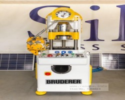Maschine: BRUDERER BSTA 18 